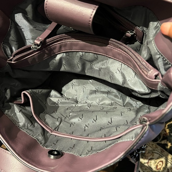 Authentic Simply Vera Vera Wang Shoulder Bag - Picture 4 of 6